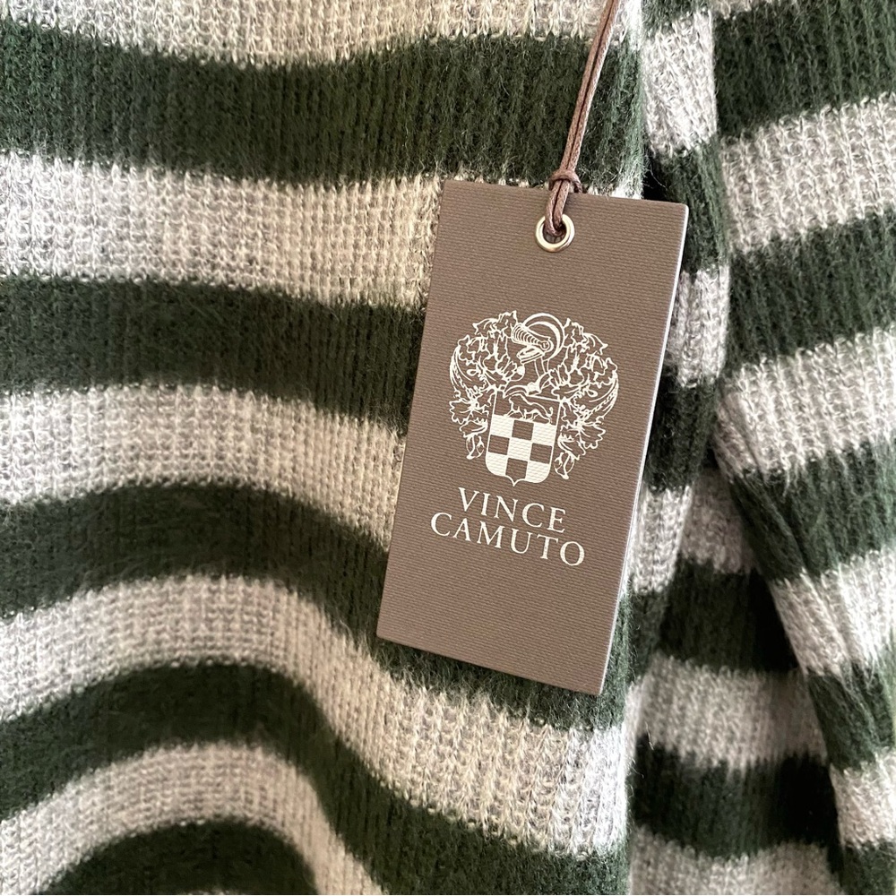 NWT Vince Camuto green/grey sweater. Size L. - Picture 2 of 6
